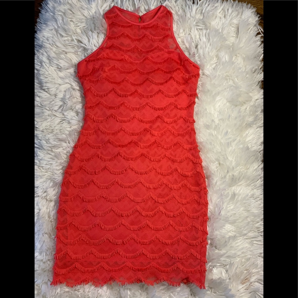 Short party dress by Guess size 4